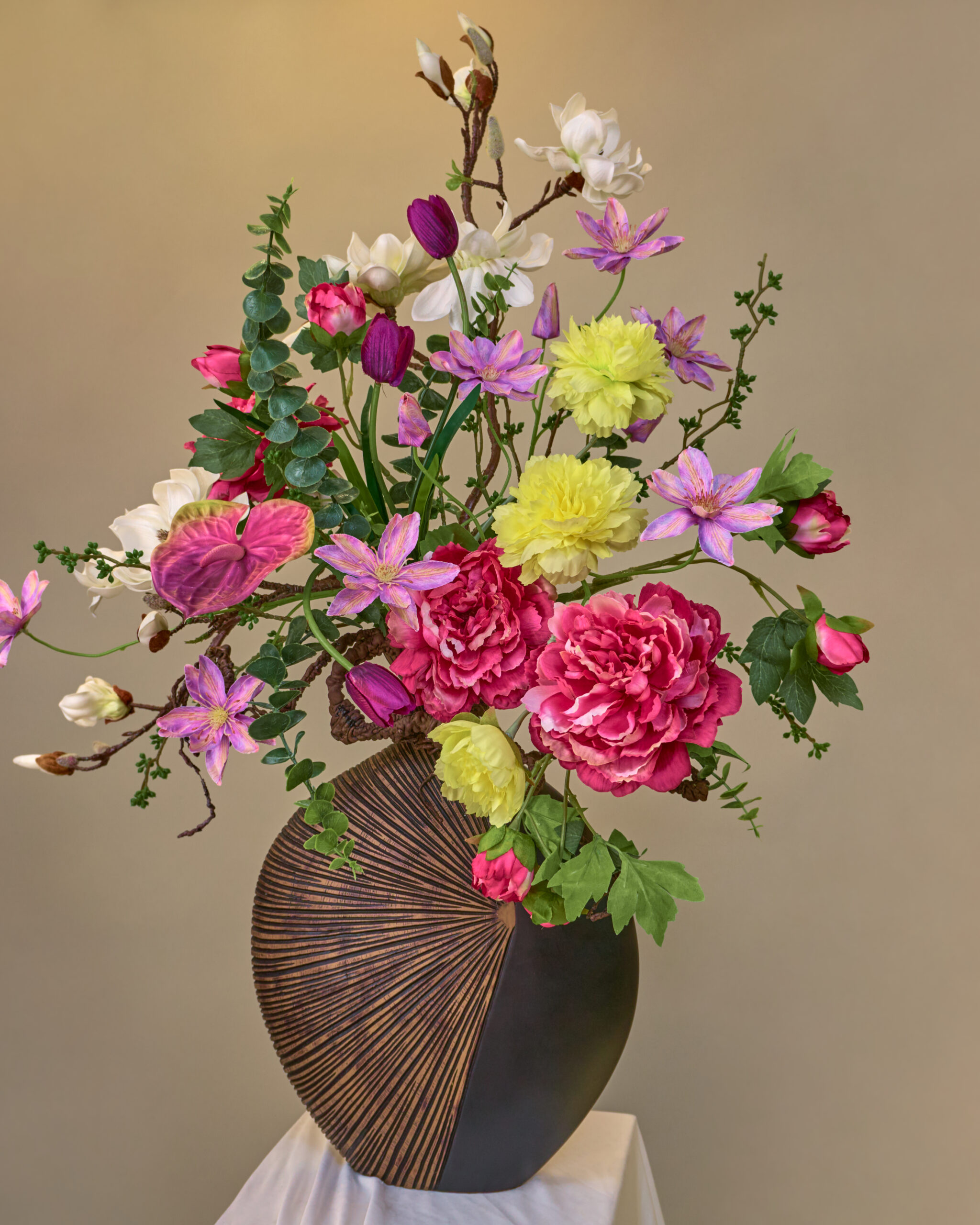 Bình hoa Hương Gỗ Mẫu Đơn - Ảnh 2